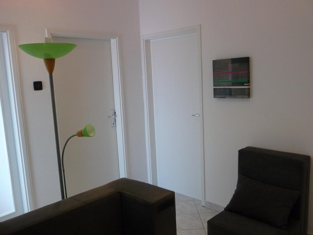 Apartments Noris Pula Exterior foto